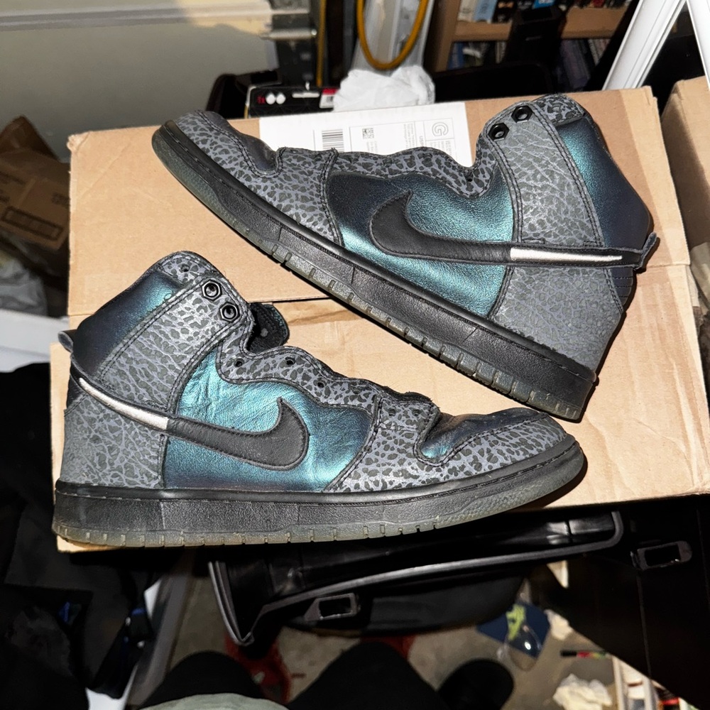 Nike sb dunk high black sheep